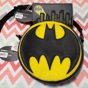 Loungefly Batman purse and matching wallet